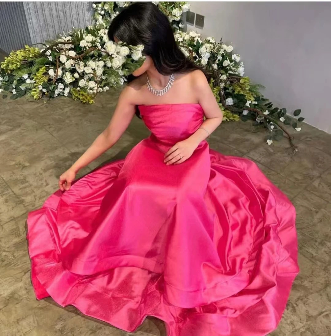 

Graceful Pink Strapless Sweetheart A-line Evening Dresses Satin Backless Prom Dresses Floor Length Pleated Sleeveless Party Gown