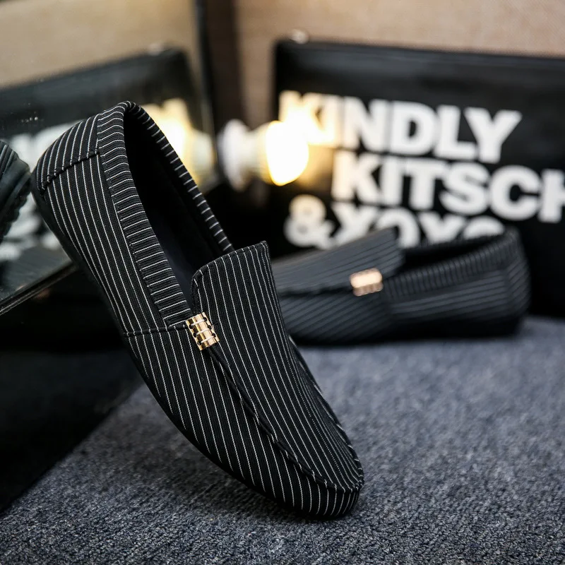 

Spring Summer Mens Loafers Plus Size Lightweight Comfortable Flat Casual Shoes Men Breathable Slip on Soft Leather Driving Shoes