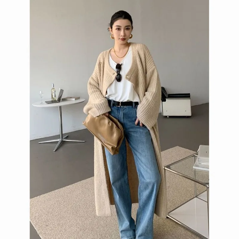 

Women's 2023 Autumn/Winter New Round Neck Solid Color Design Asymmetric Sweater Cardigan French Vintage Loose Outerwear Knitwear
