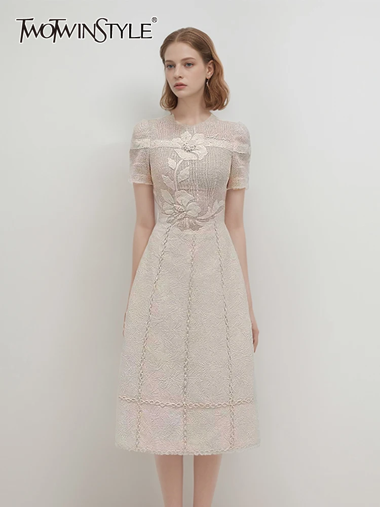 TWOTWINSTYLE Solid Casual Embroidery Dress For Women