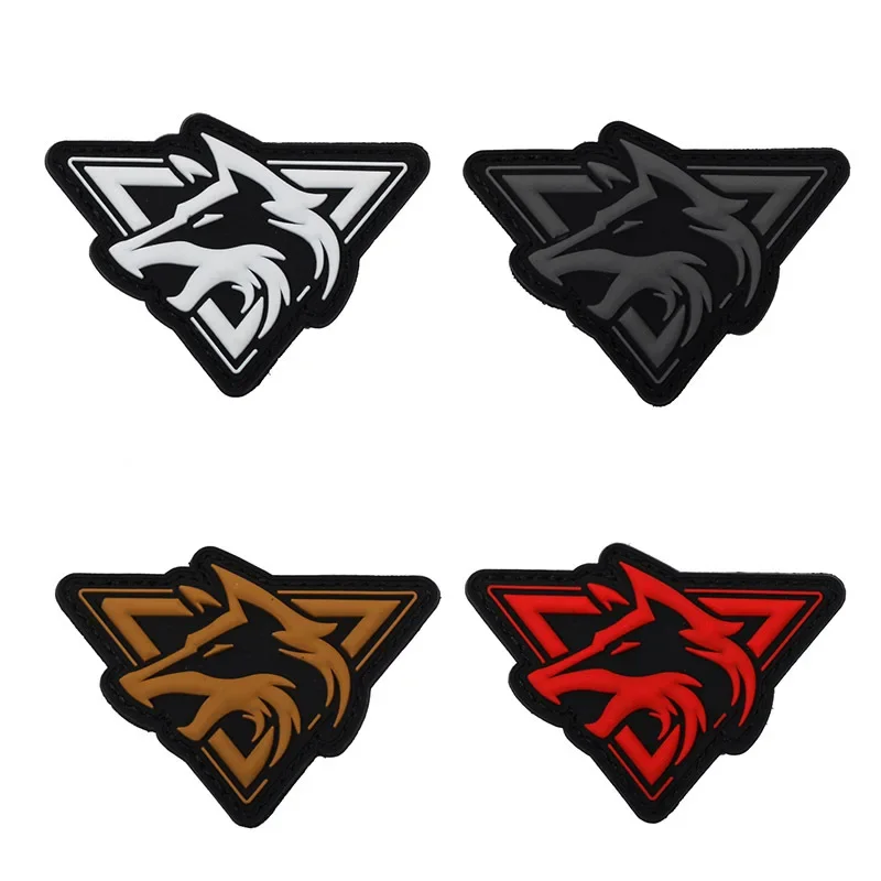 Wolf Head Morale Patch PVC Glow in the Dark Magic Stick Arm Badge Backpack Patch Hat Vest Tactical Equipment Clothing Accessorie