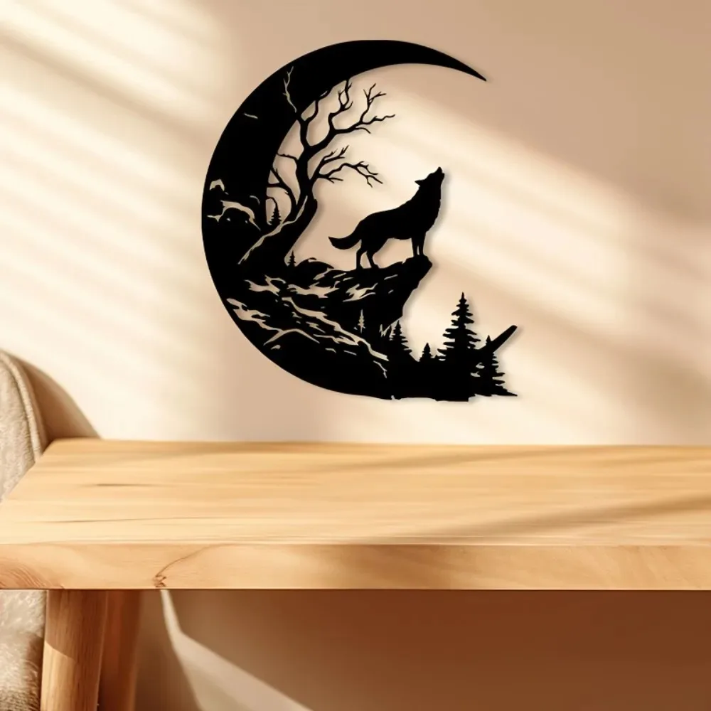Rustic Howling Wolf Metal Wall Art - Large Weather-Resistant Iron Sculpture