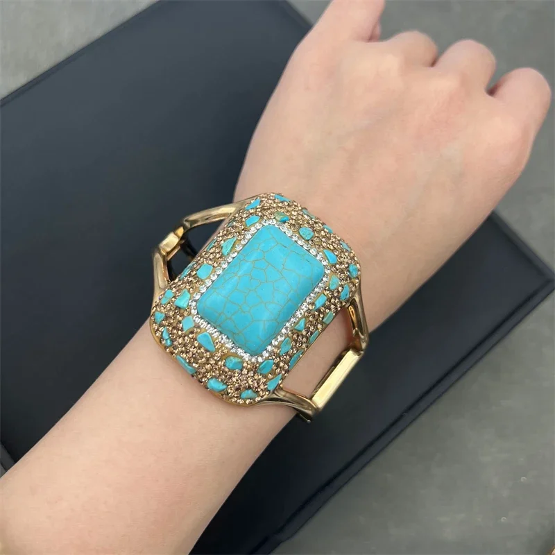 Elegant Blue Turquoise Gemstone Jewelry Set with Rhinestone Accents