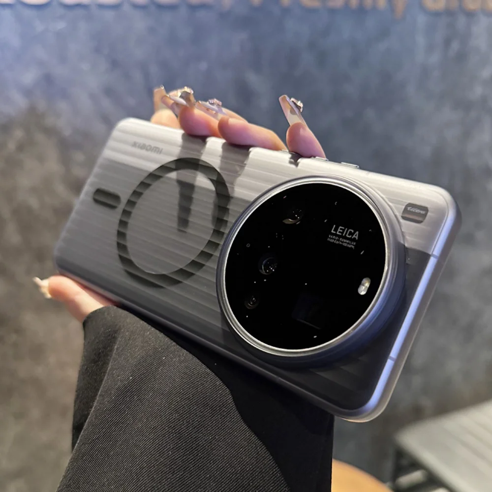 Ultra-Thin Matte Slim Magnetic Wireless Charging Shockproof Cover