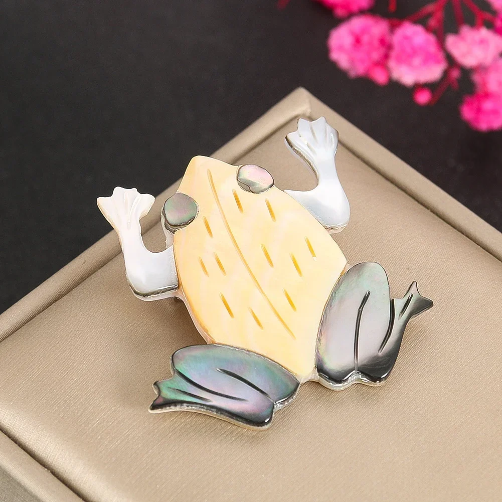 

Natural Shell Splicing Brooch Mother of Pearl Butterfly Frog Abalone Shell Crafts Jewelry Clothes Breastpin Backpack Decor Badge