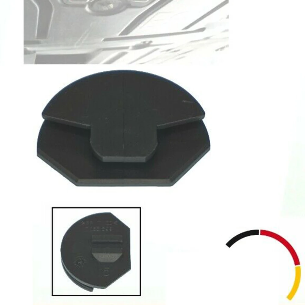 Oil Drain Plug/Bulb Access Cover Rotary Clip Lock For BMW E81 E87 Oil Drain Plug/Bulb Access Cover Rotary Clip Lock 51757163899