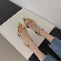 Sandales plates pour femmes 2026 Nouveauté été Sandales tendance style romain sexy et confortables à talon bas Zapatos Mujer 2