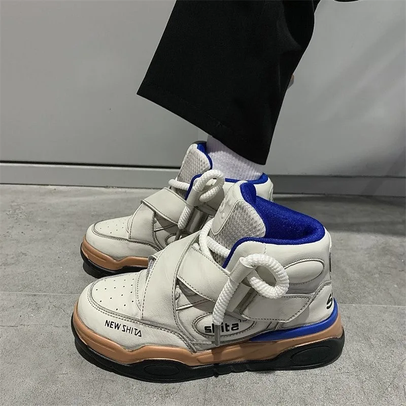 Рисунок 4 - Кроссовки мужские высокие