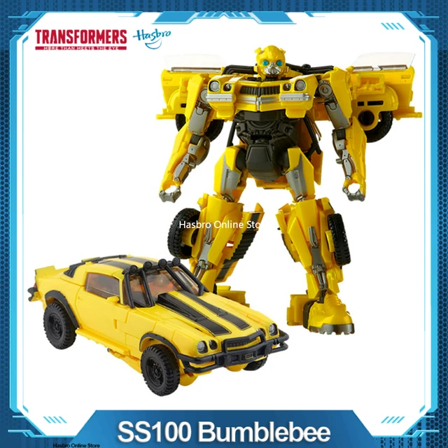 Transformers Studio Series Deluxe 100 Bumblebee Converting Action