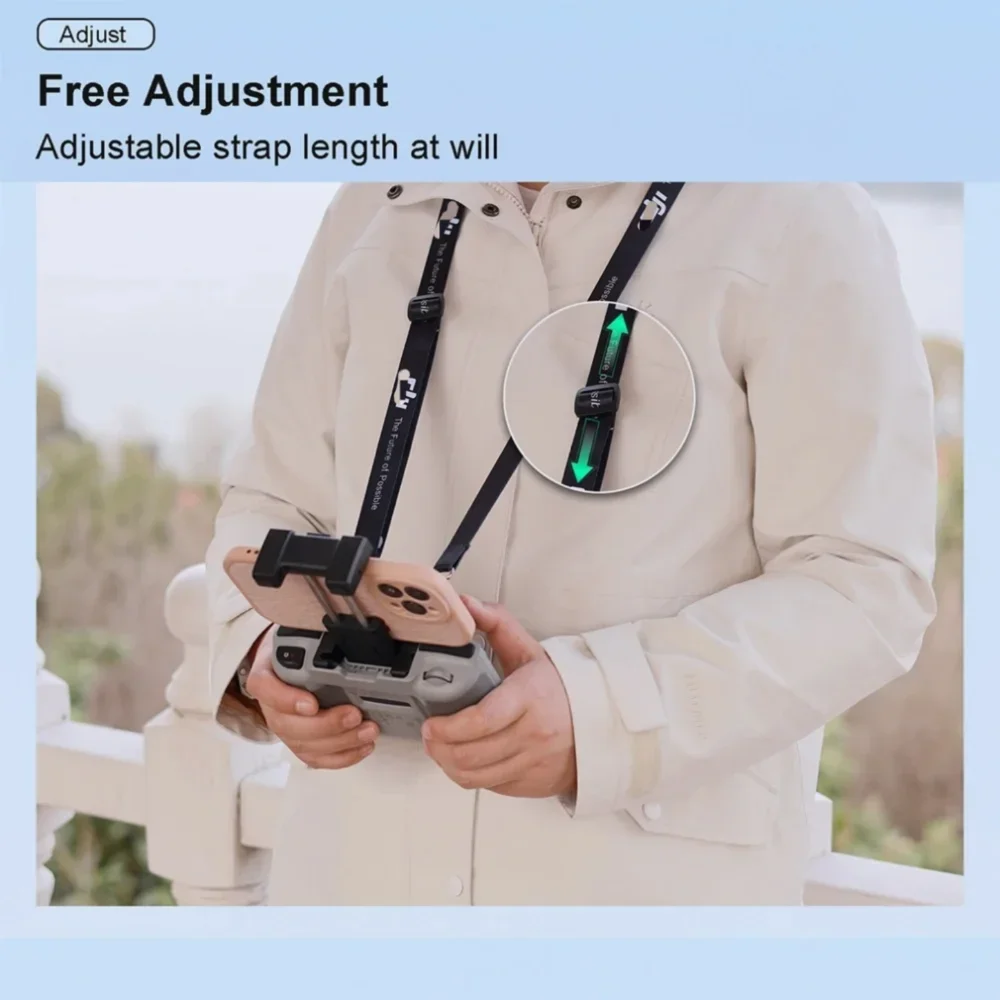 Utilisateur portant la sangle de cou pour télécommande DJI Mavic 3, libérant les mains pour piloter.