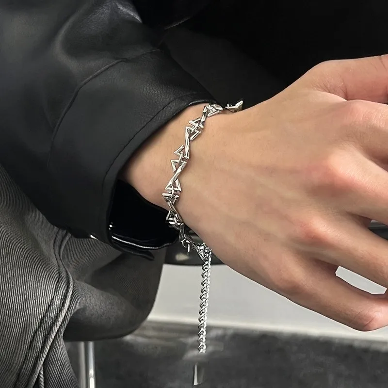 Silver Color Geometric Twisted Thorn Line Chain Bracelet for Women Men Niche Design Hiphop Bracelets Party Jewelry Accessories