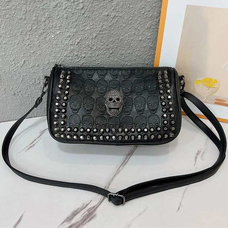 

Women's bag trend rivet skull bag punk wind slung retro postman shoulder bag, handbag