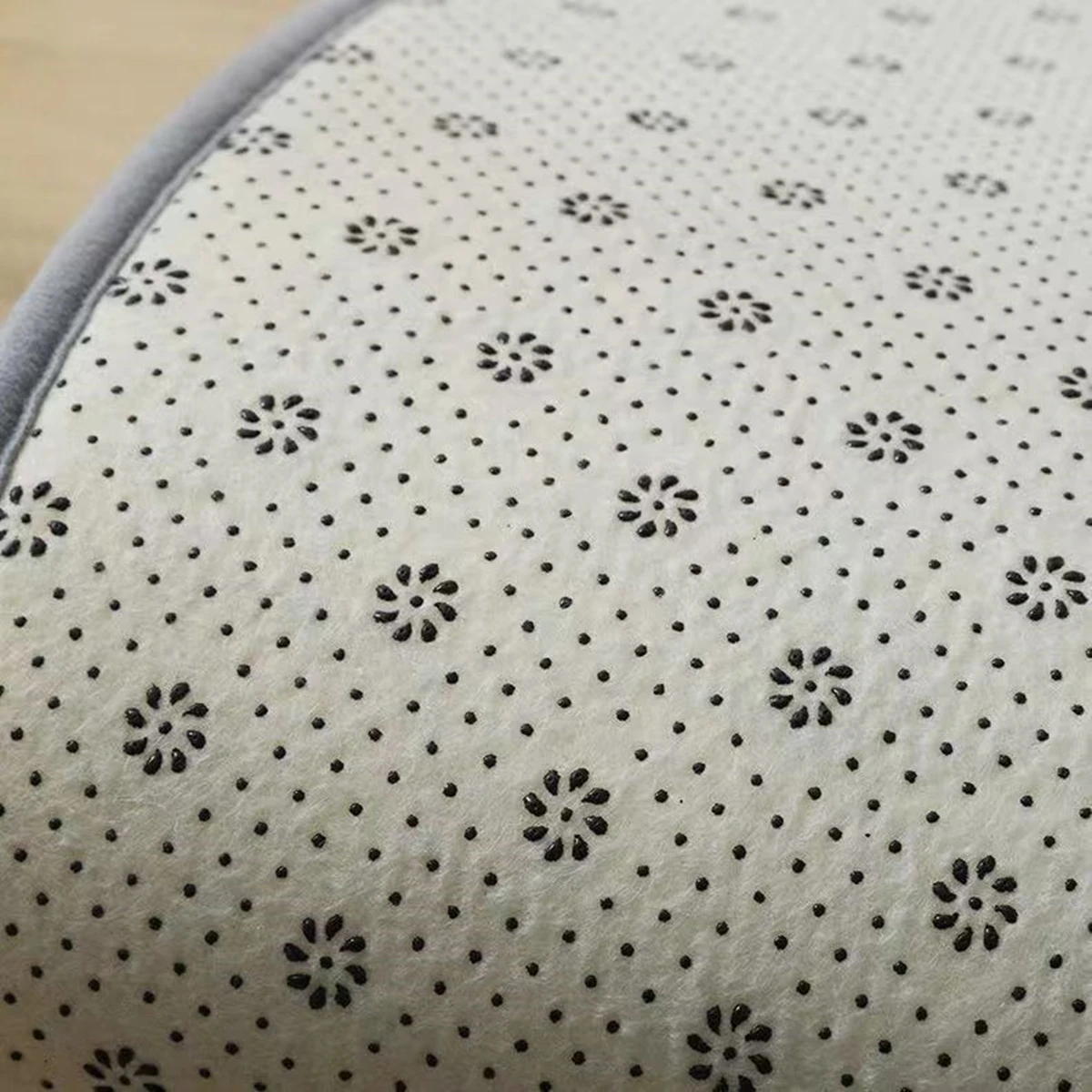 Thickened solid color absorbent carpet flannel bathroom floor mat bathroom entrance non-slip door mat 5
