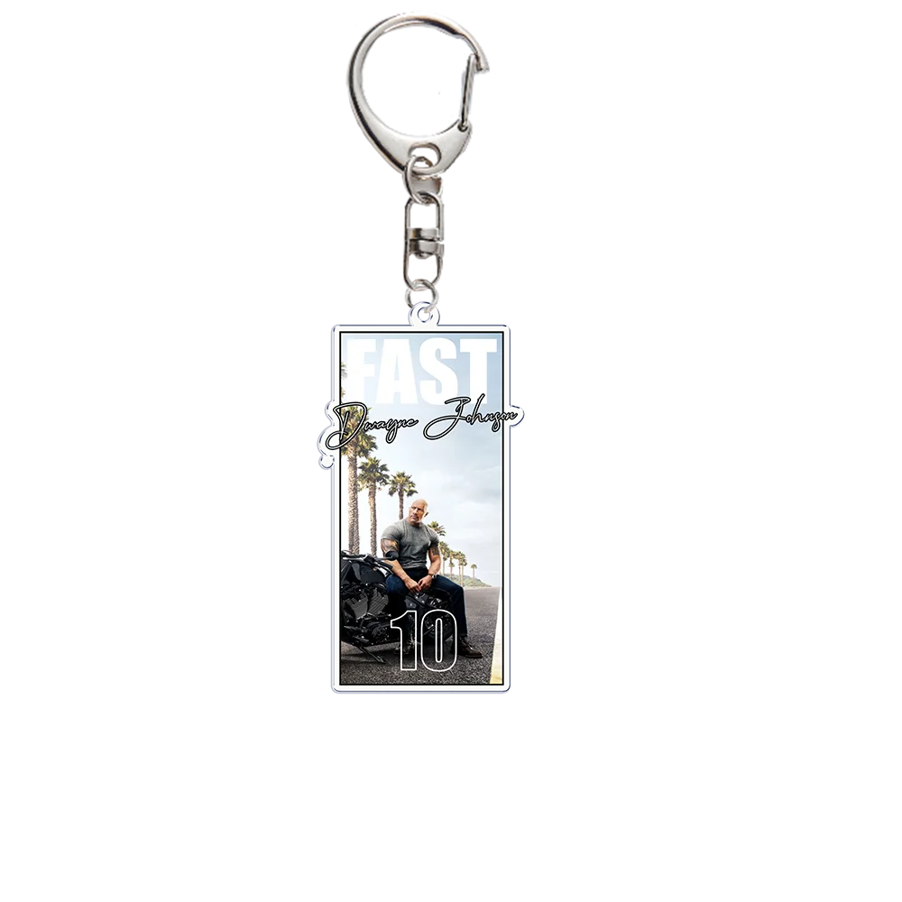 Sleek Keychain Pendant: Stylish Jewelry Gift
