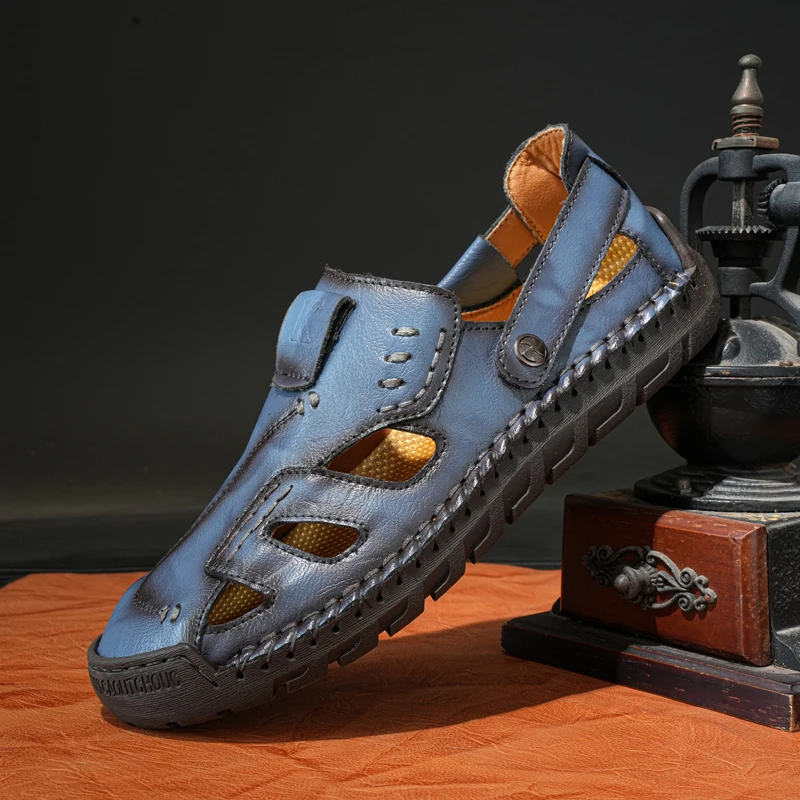 Men handmade leather flat sandals Fashion Suitable for Beach Vacation Summer Brown Non-slip