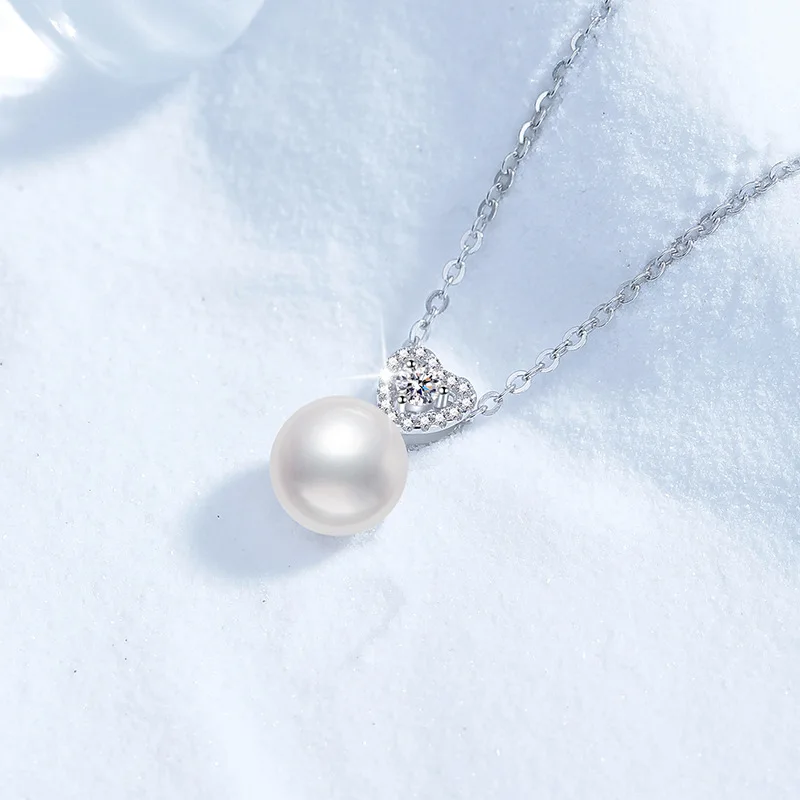 Natural freshwater pearls 925 Sterling Silver 0.5ct D Color Moissanite Heart Pendant Necklace For Women Sparkling Jewelry