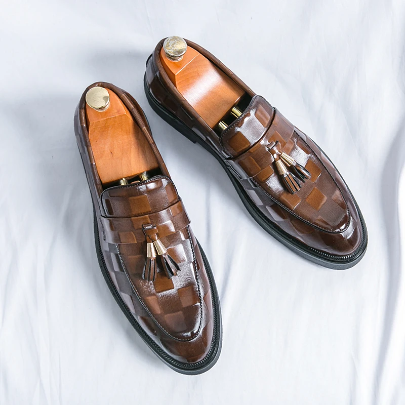 Leather Shoes Fashion Designer Formal Slip On Men Dress Shoes Classic Leather Oxfords For Party Business Shoes Men's Wedding Flat Loafers