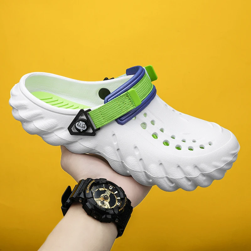 

New Summer Men Sandals Light EVA Men's Casual Shoes Hole Shoes Clogs Lovers Home Garden Outdoor For Male Beach Flat Slippers 45