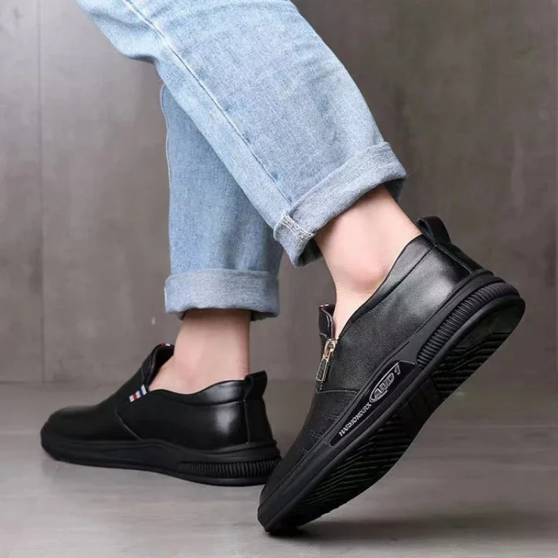 Business Men's Leather Shoes Fashion Man Dress Shoes Autumn ZIP Man's Sneakes New Lightweight Flat Male Casual Loafers