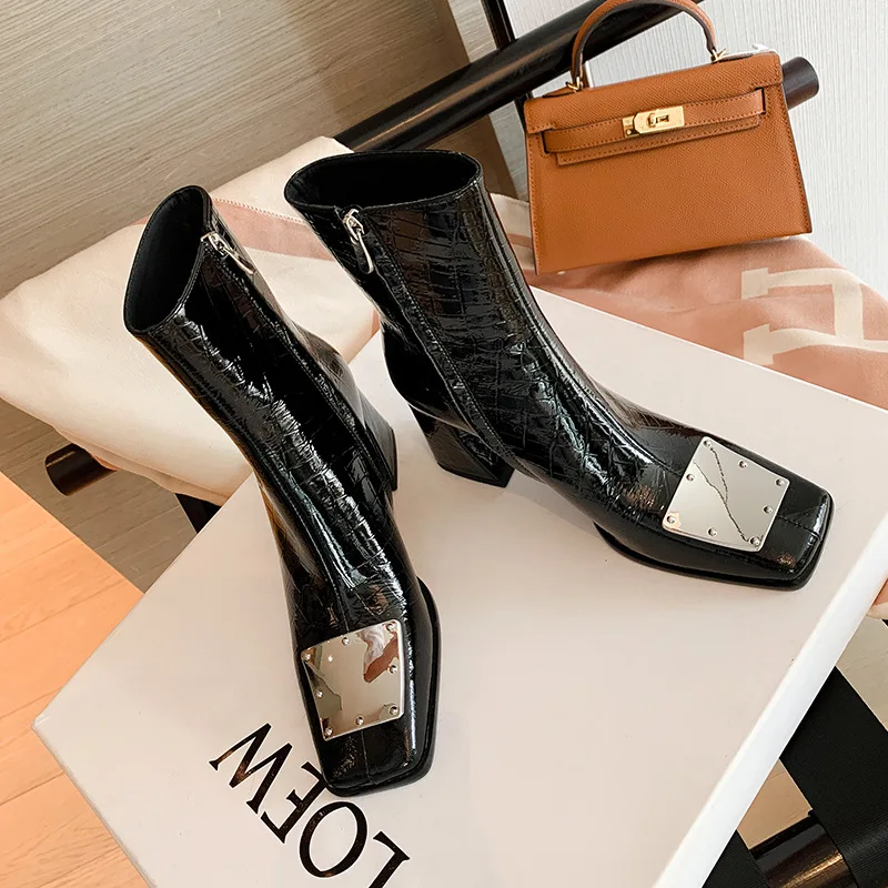 Shield Buckle Design Women Shoe Luxury Botas De Mujer Biker