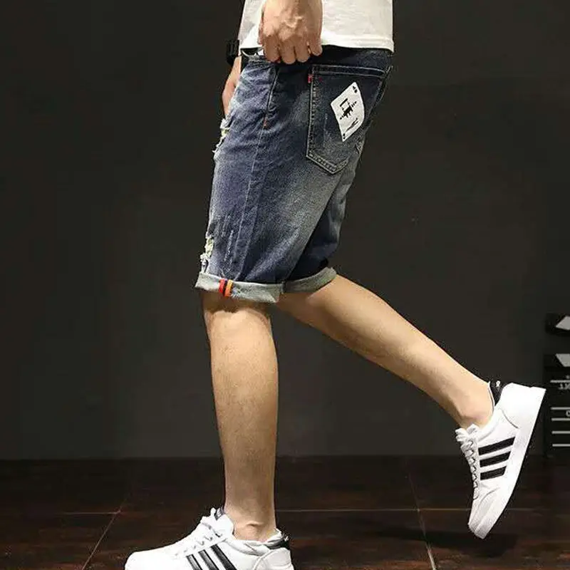 thumbnail image 1 of Pantalones cortos de mezclilla rectos de carga para hombre, bermudas, pantalones vaqueros cortos rotos para hombre, elásticos con cremallera, botones de lujo, anchos, novedad de verano, 1 of 5