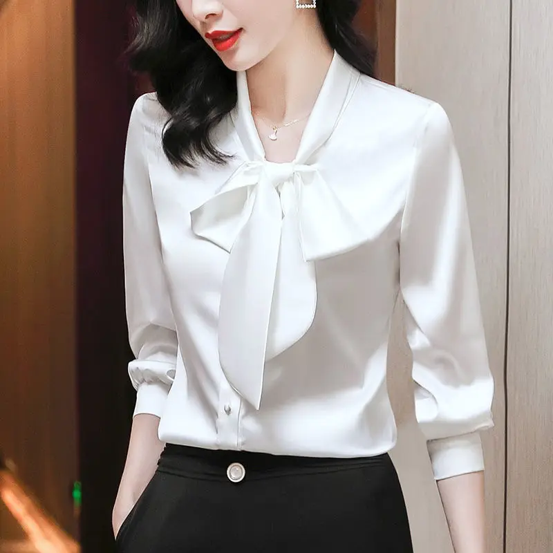 White Women's Blouse Long Sleeve 2022 Spring Autumn New Temperament Ribbon Bow Shirt High-end Bottoming Top Single-breasted Chic