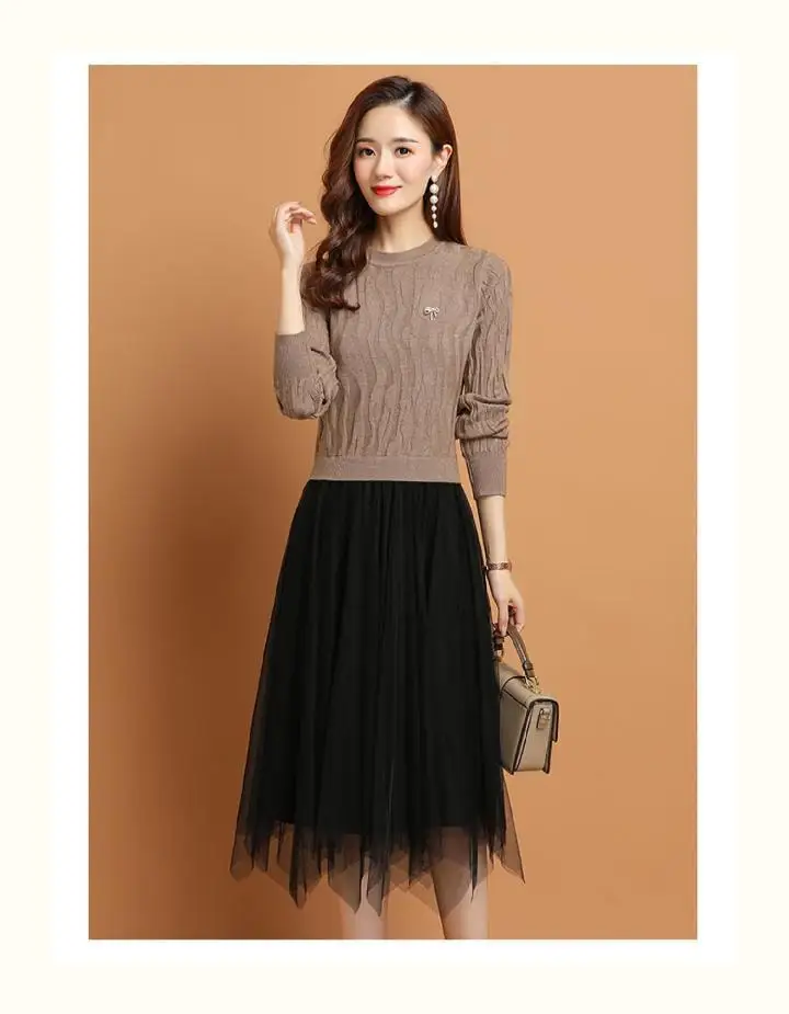 Slim bottom pullover dress