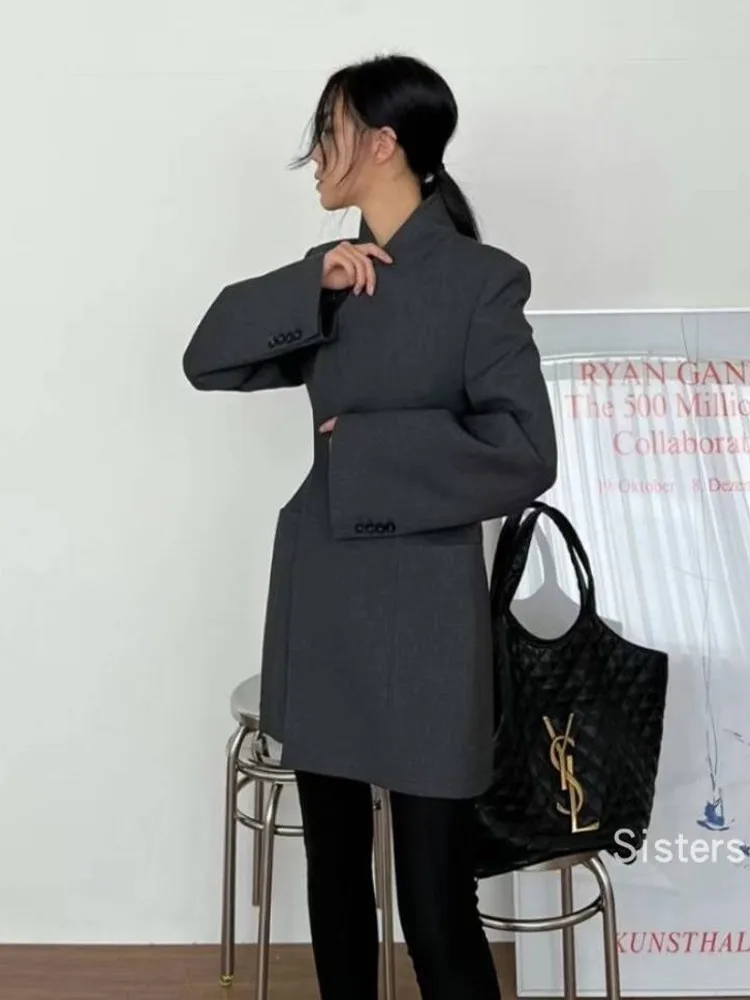 EOEN Autumn Vintage Senior Sense V-neck Big Pocket Design Waist Slimming Mid-length Suit Jacket Women 2024 New Fashion 3