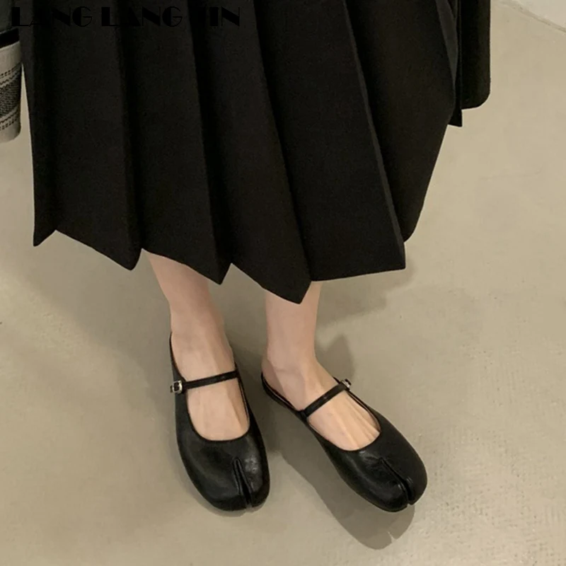 Women Tabi Ninja Slippers Brand Mules Soft Microfiber Comfy Flats Fashion Split Toe Slides Casual Loafer Shallow Ballerina Mujer — view 3