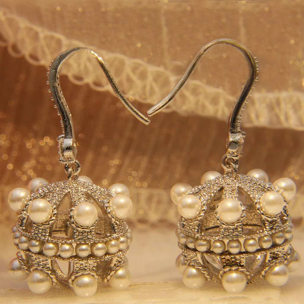 New 18K gold-plated micro-inlaid natural zircon freshwater pearl lantern long hook style luxury fashion earrings
