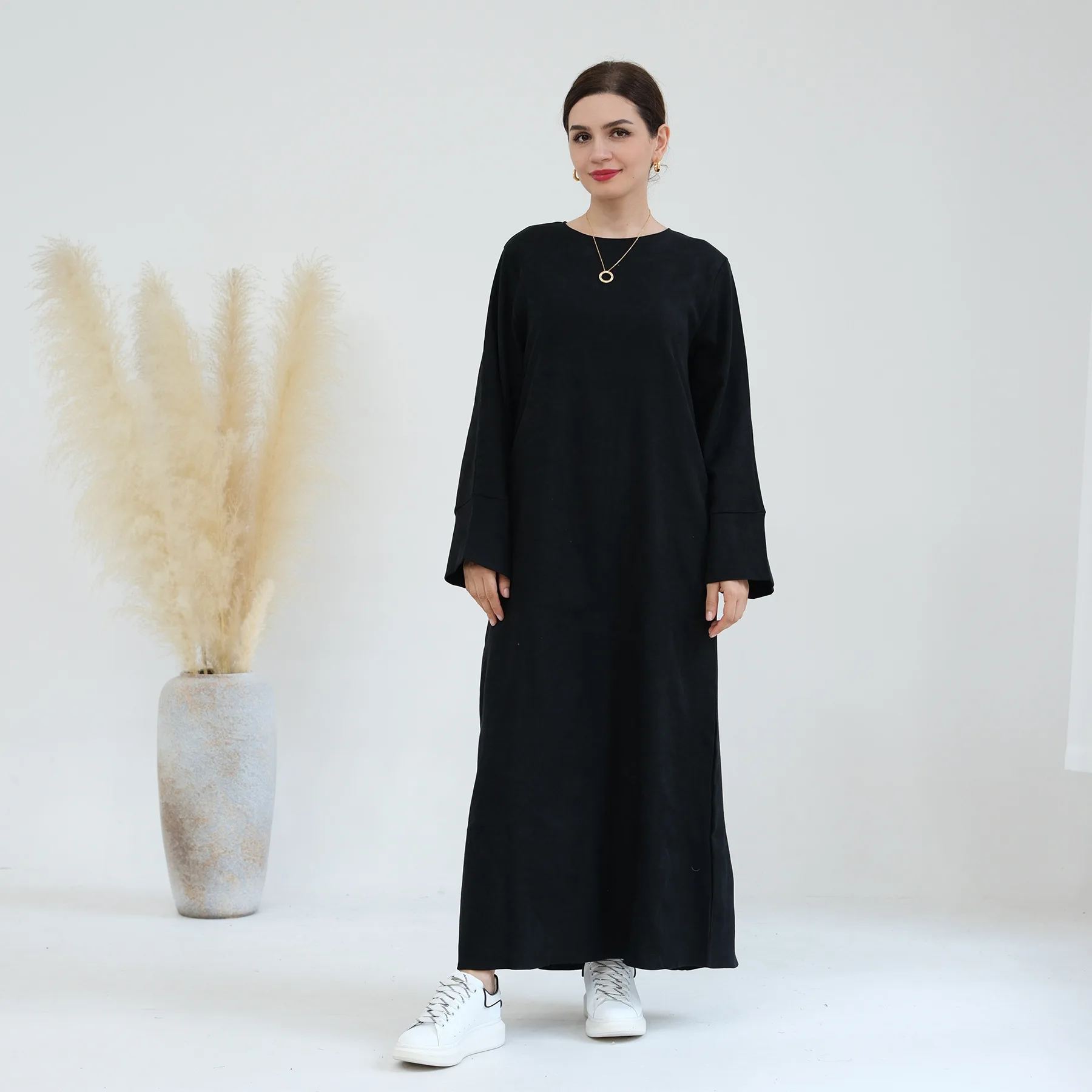 Winter Plain Abaya for Muslim Women Belted Closed Abayas Islam Long Hijab Dress with Pocket Ramadan Eid Dubai Modest Kaftan Robe