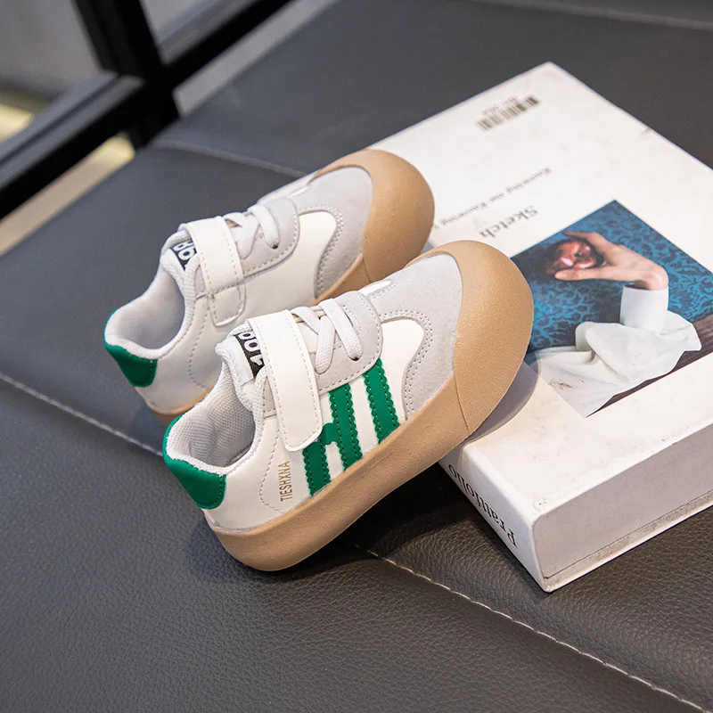 Baskets décontractées pour enfants, chaussures de sport respirantes pour garçons et filles, chaussures de tennis, mode printemps, blanches, plates, course à pied_voghion.com