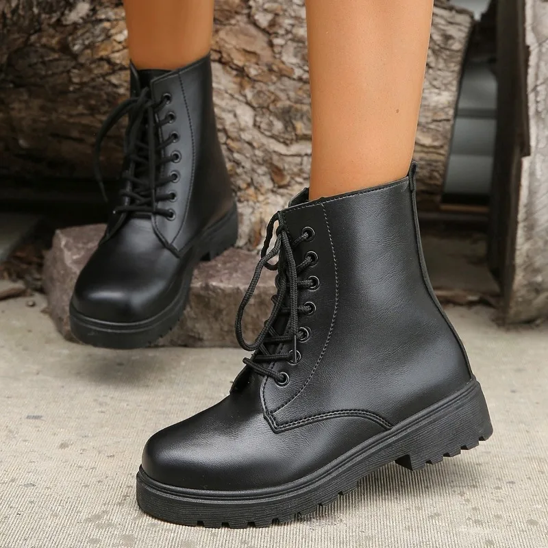 

2023 Fashion Design Women's Black Platform Lace Leather Boots Round Toe Wedge Outdoor Casual Classic Martin Boots Botas Mujer