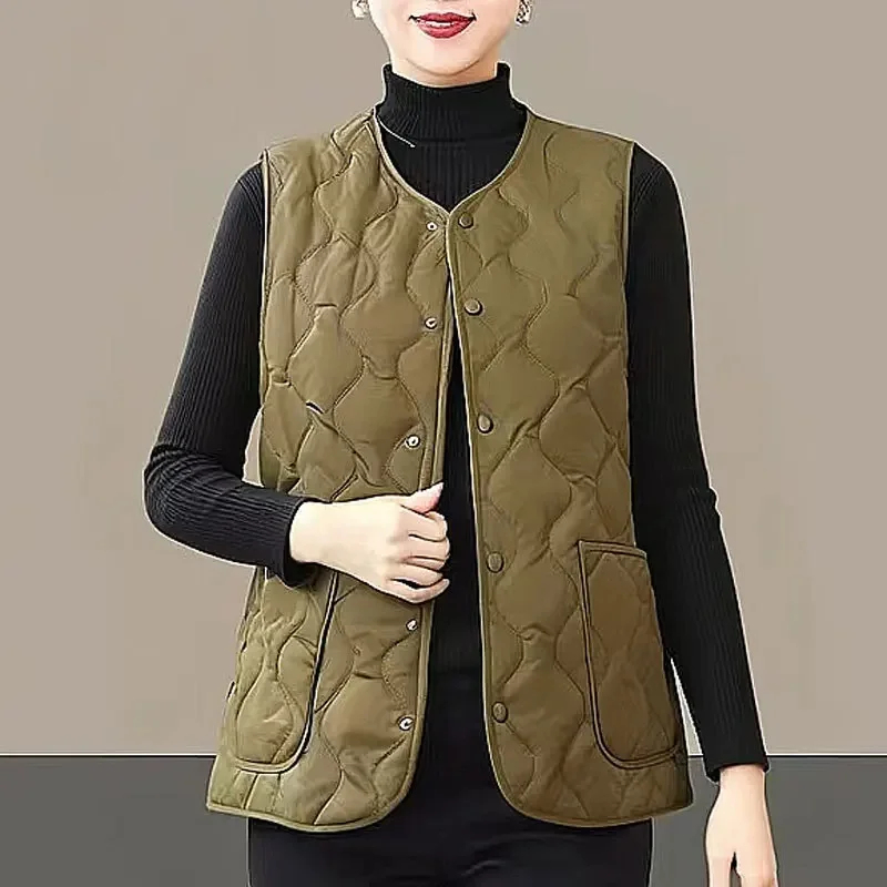 Khaki [Fu Lu vest]]