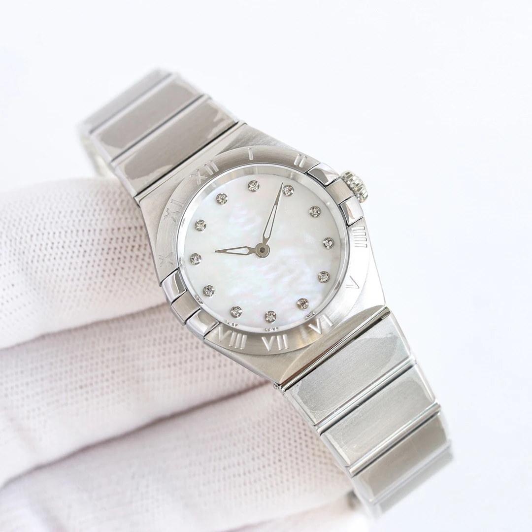 Orologio da donna di lusso al quarzo - Confronto dimensioni