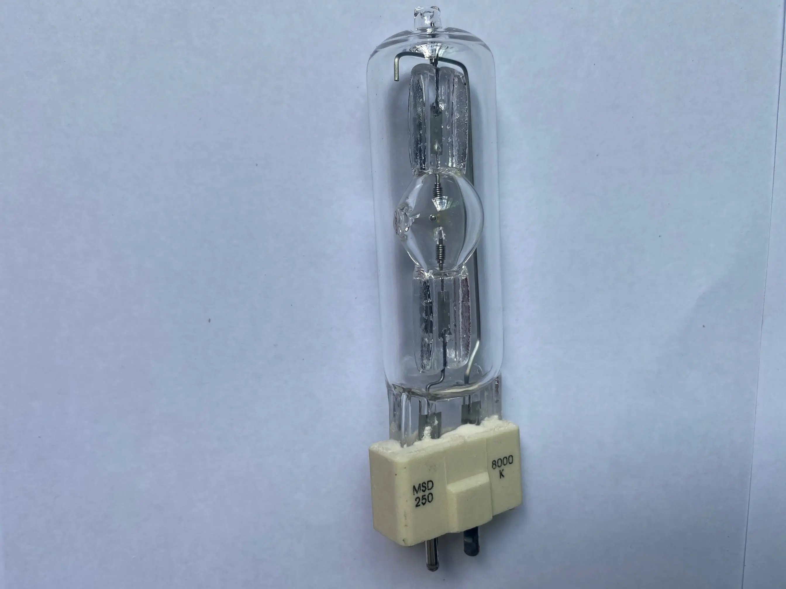 Stage Lighting Lamp MSD 250/2 NSD MSD250W 90V MSR Bulb 8000K Metal Halide Lamp Disco DJ LED Moving Head Light