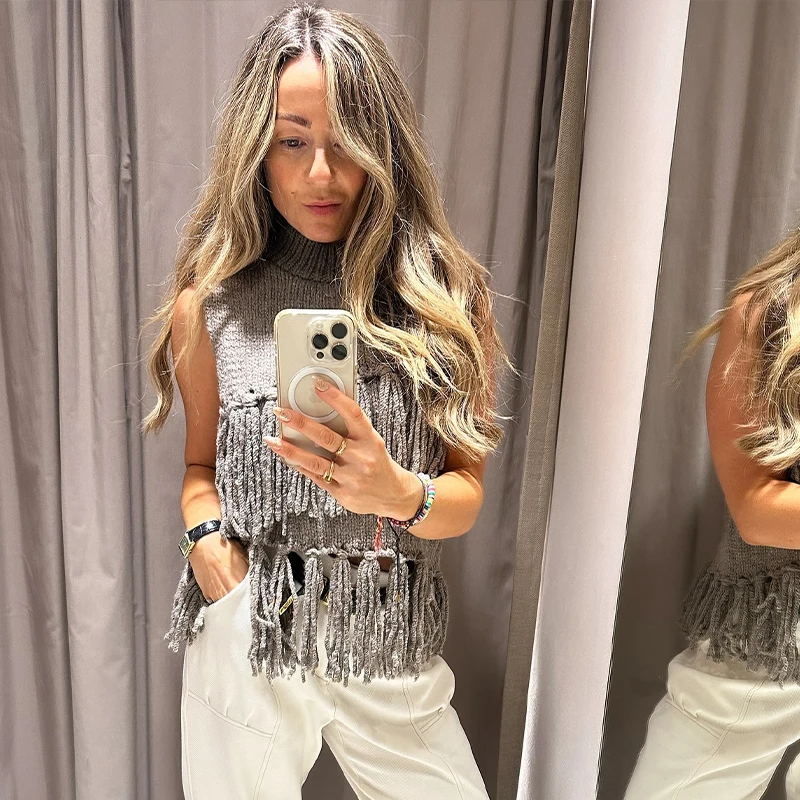 Chaleco de punto con borlas de calle para mujer, suéter de cuello medio alto, sin mangas, ajustado, camiseta sin mangas para mujer, primavera 2025, ropa de abrigo suave para mujer