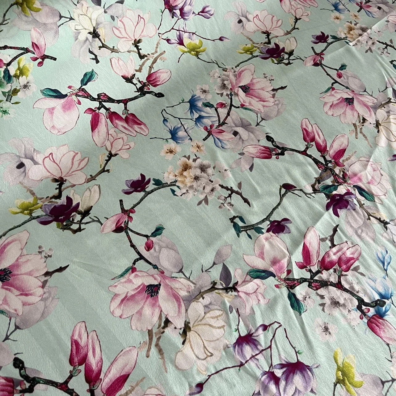 

1 meter 95% Mulberry Silk 5% Spandex 20 momme Silk Jacquard Fabric Dark Green Floral Printed 108m 42.5" wide by the yard XX096