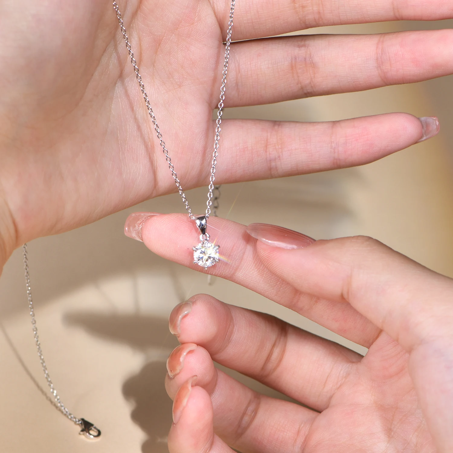 CHARMING 1 Carat Moissanite Necklace Pendant Lab Diamond 925 Silver Rhodium plating for Women Fine Classic Gemstone Necklace