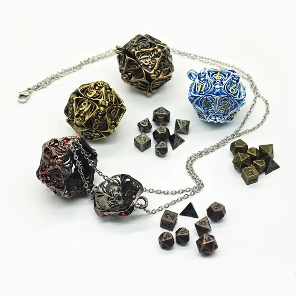 7Pcs Durable 6MM D20 DND Dice Gold Silver Bronze Keychain Pendant Metal Dice Hollow Mini Polyhedral Dice Party