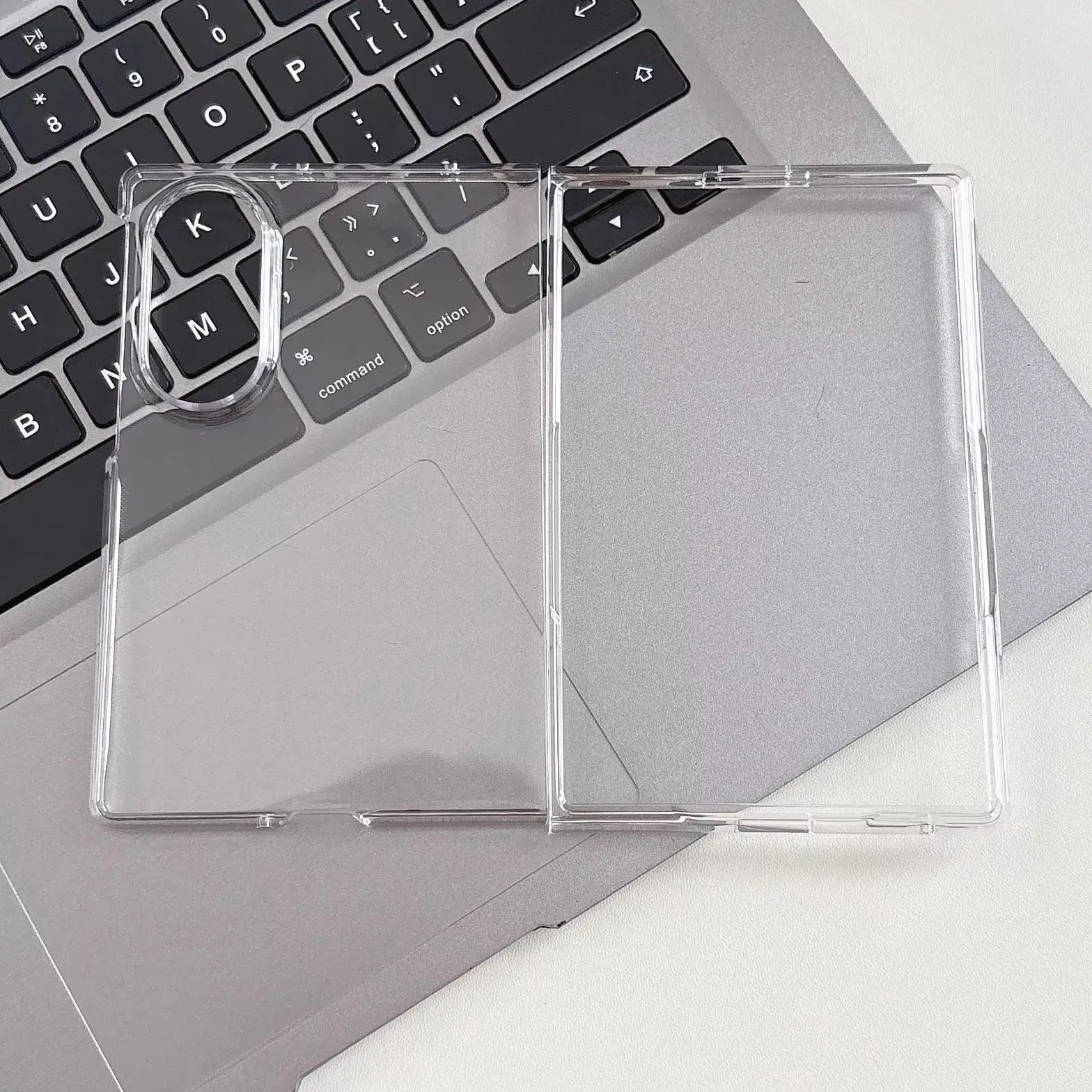Ultra Thin High-Definition Transparent Folding Phone Case with Shockproof Matte Back Cover