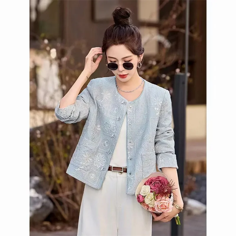 French Casual High-End Feel Chinese Style Buckle Design Small Fragrance Jacket Women's Spring Autumn sequins Autumn Short Jacket