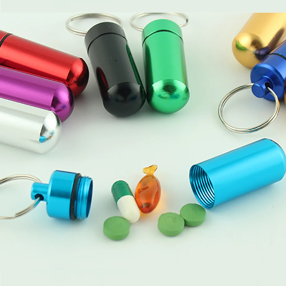 Kreativer Mini-Farbkodierter Outdoor Wasserdichter Aluminium-Pillen-Schlüsselanhänger Tragbarer Pillen-Organizer Langlebiger Aufbewahrungsbehälter