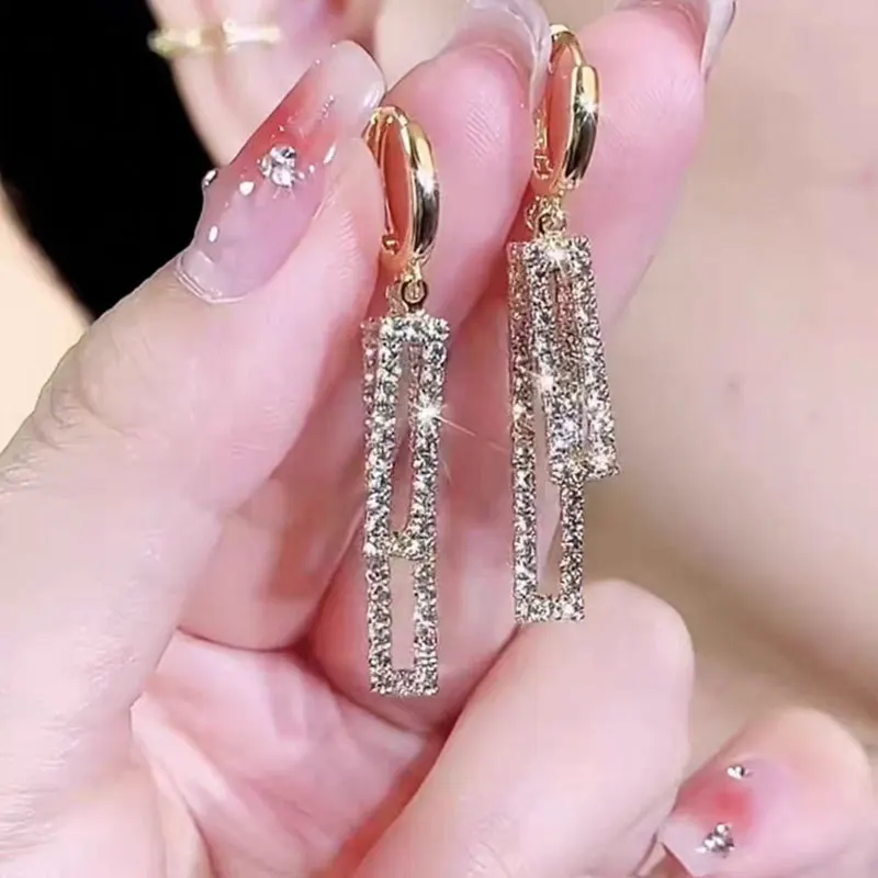 Boucles D'oreilles Pendantes Argentées Vintage – Pampilles Bijou Fantaisie