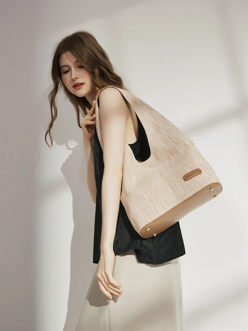 Ancient Craftsmanship Handmade Grass Cloth Tote Bag Bucket Single Shoulder Bag Large Capacity Casual Geometry Handmade Bag
