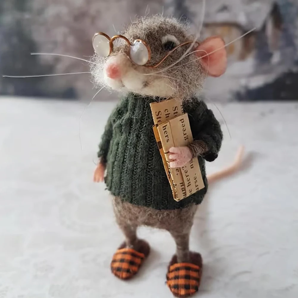 Ornament Crafts Resin Crafts Miniature Figurines DIY Handmade Needle Felted Mouse Doll Kit Wool Felted Mouse Material Pack Needle Felting Mice Doll Art Christmas Decor