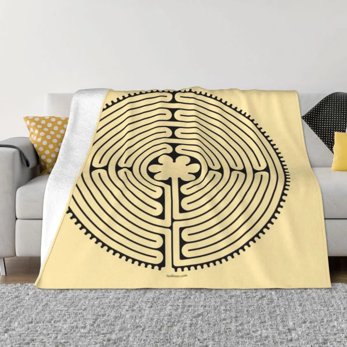 

Chartres Labyrinth Soft Micro Fleece Blanket Cute Portable Great Gift Multi Styles