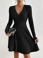Autumn and Winter New Women's Knitted Slim Sexy Sheath Dress Waist Slimming Inside a Short Bag Hip Little Black Dress - Image 5
