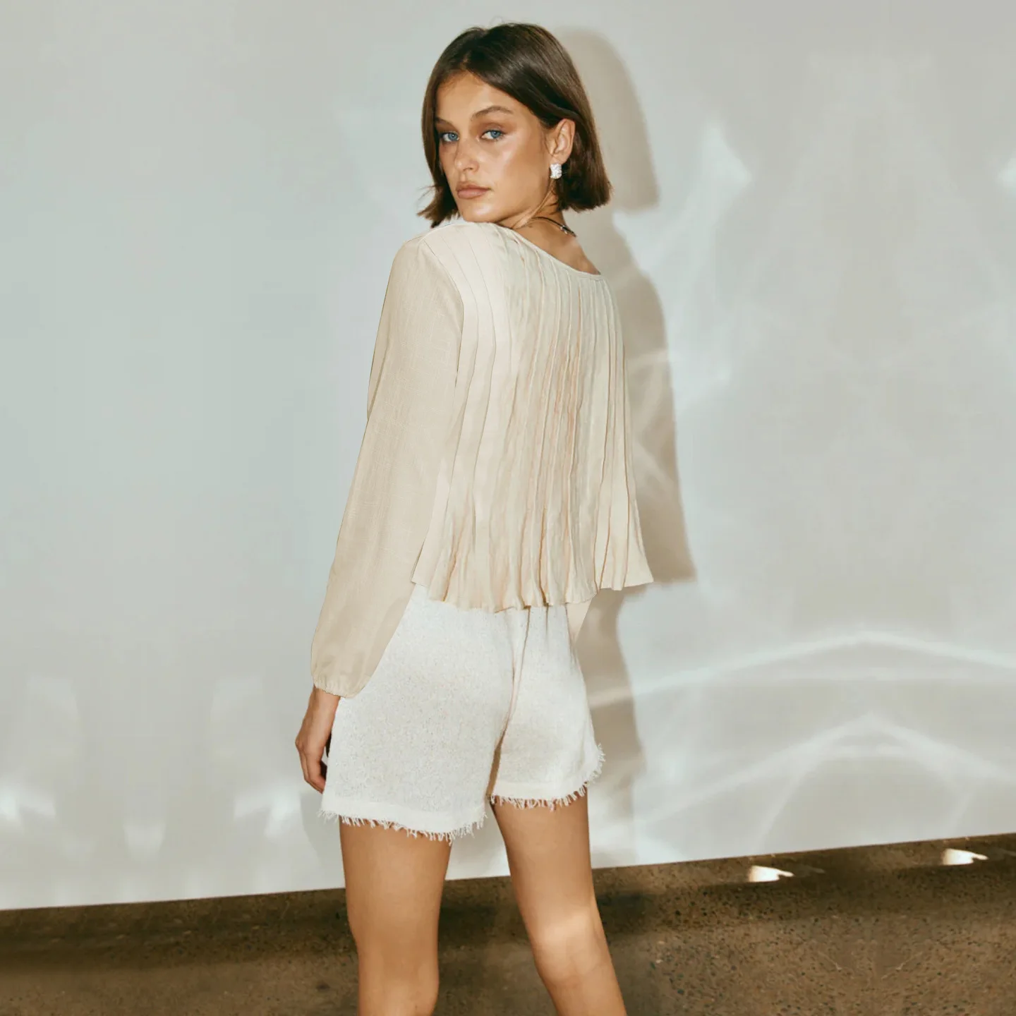 Patchwork Fashion Lace-Up Shirts Top For Women Hollow Out Casual Bandage Solid Elegant Long Sleeve Top Female Cropped Tee