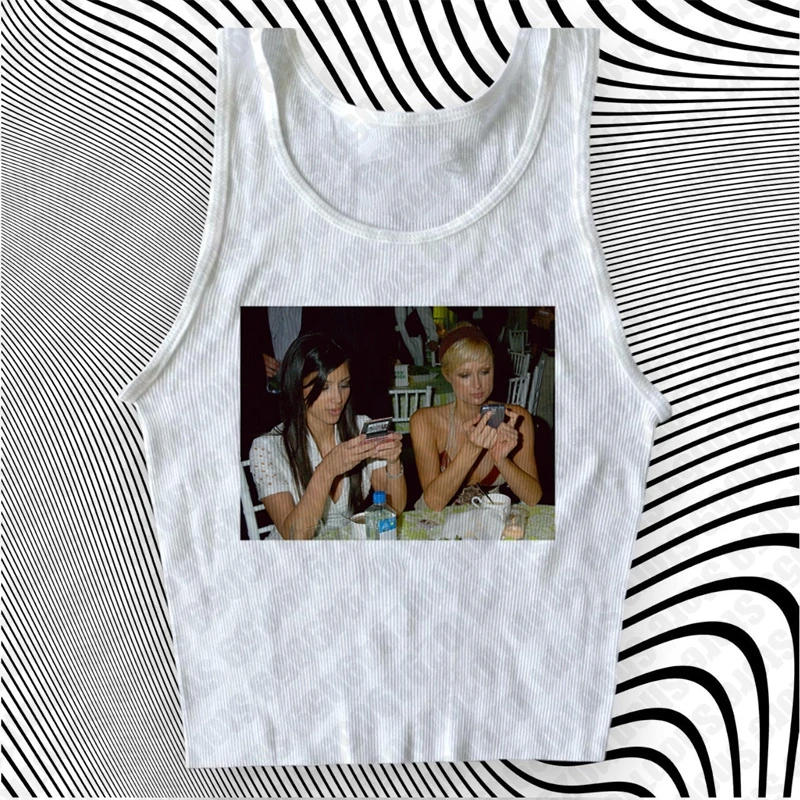 ตัวเลือกสินค้า เสื้อแขนสั้น Y2K สีขาว เสื้อแฟชั่นสไตล์ Grunge สำหรับสาวๆ